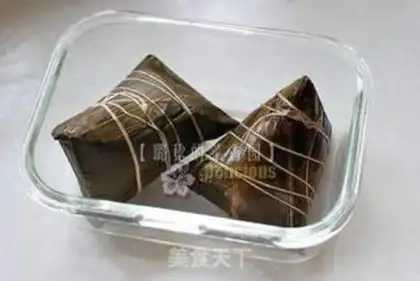Make quick-frozen dumplings step 2