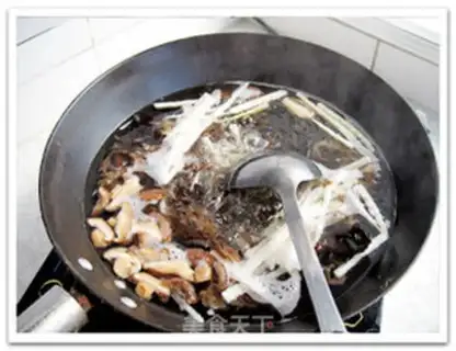 Make hot soup step 4