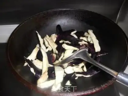Make Hand-shredded eggplant step 2
