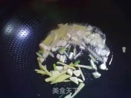 Make Braised prawns step 3