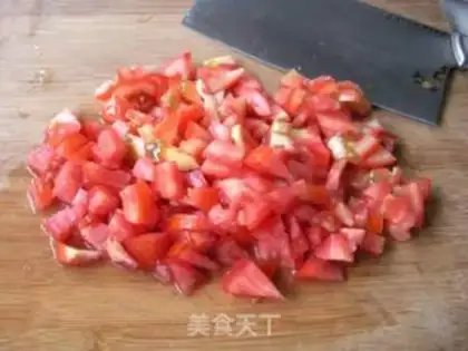 Make Scrambled eggs with diced tomatoes step 1