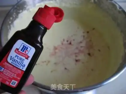 Make Black Forest Cheesecake step 19