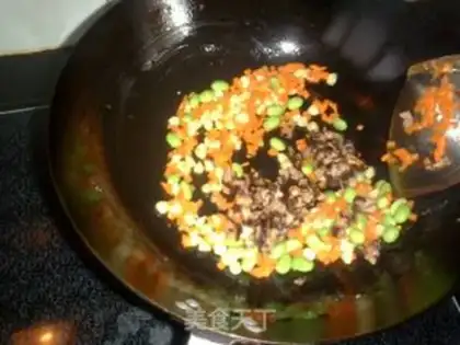 Make glutinous rice fried rice step 2