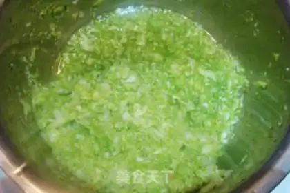 Make cabbage vegetable pie step 3