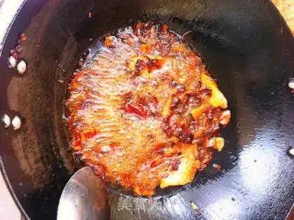 Make Spicy shrimp snail step 11