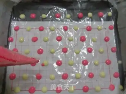 Make Colored wave dot cake roll step 12