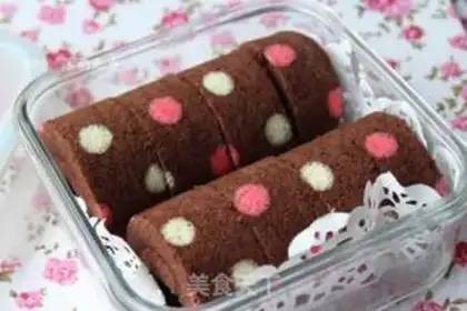 Make Colored wave dot cake roll step 20