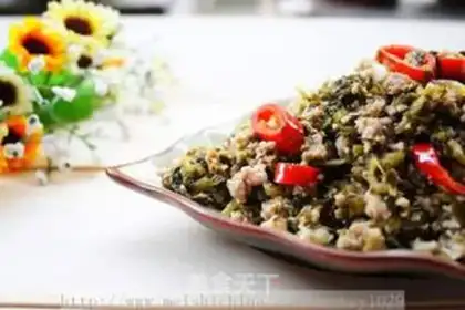 Make stir-fried minced pork with potherb mustard step 7
