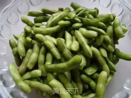 Make salted edamame step 0