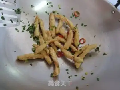 Make Crispy and pepper chicken wicker step 11