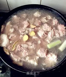 Make Private stewed beef with tomato step 2