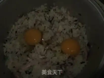 Make Rice with shredded pork and mushrooms step 6