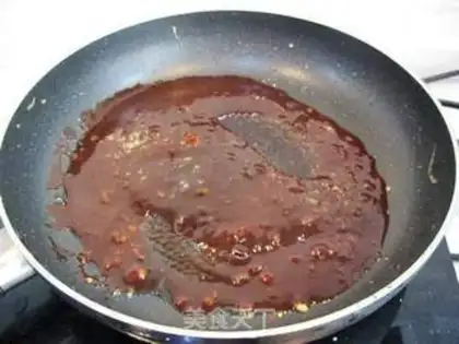 Make Shredded pork in Beijing sauce step 4
