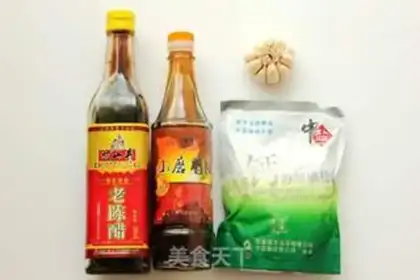 Make Steamed cowpea with corn flour step 1