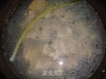 Make Winter melon pork ribs soup step 4