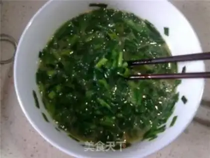 Make Fried eggs with leek step 5