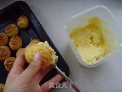 Make Ice cream puffs step 8