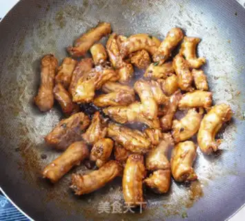 Make Spicy chicken neck step 3