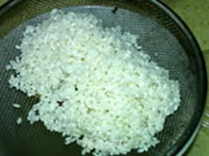Make Grain-grain bacon rice dumplings step 5