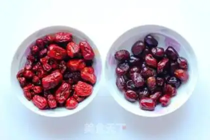 Make Traditional candied jujube rice dumplings step 2