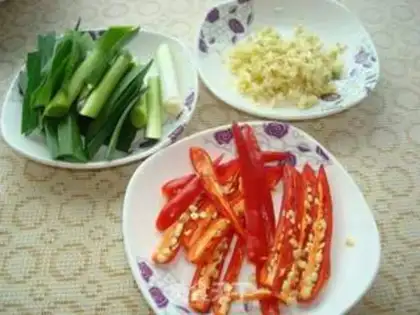 Make La pig ears step 2