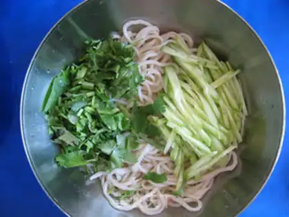 Make cold noodles step 2