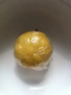 Make egg yolk cake step 0