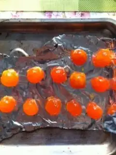Make egg yolk cake step 2