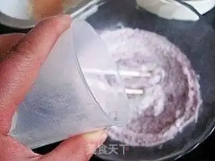Make Steamed cake with finger bean stuffing step 3