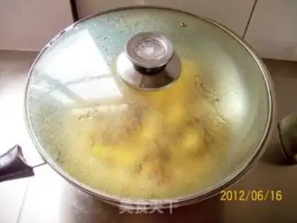 Make Curry chicken pieces and roasted potatoes step 10
