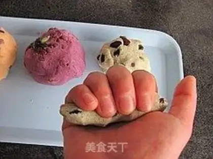 Make Steamed cake with finger bean stuffing step 7