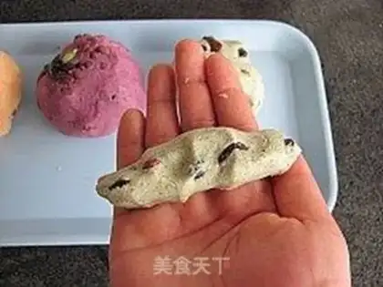 Make Steamed cake with finger bean stuffing step 8
