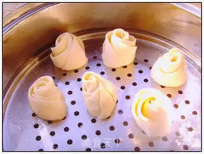 Make Rose steamed buns step 10