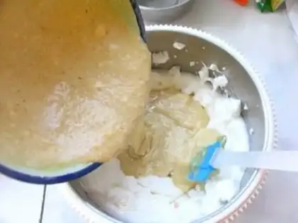 Make Milk tea honey bean cake roll step 9