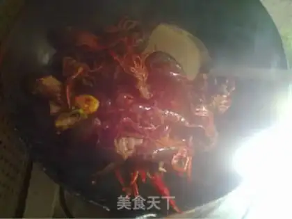 Make spicy crayfish step 6