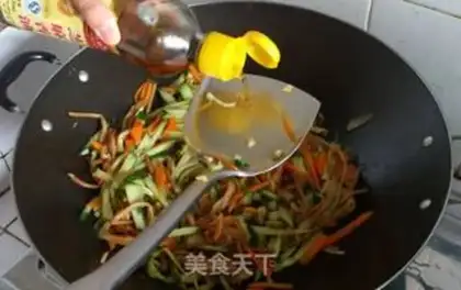 Make day lily salad step 19
