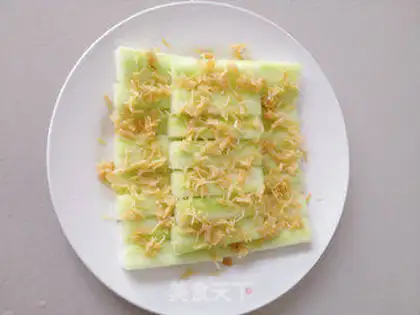 Make Steamed zucchini with jade pillars step 3