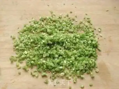 Make Celery pork and fresh shrimp dumplings step 6