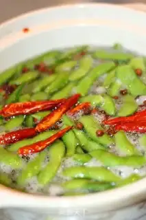 Make cold edamame step 1