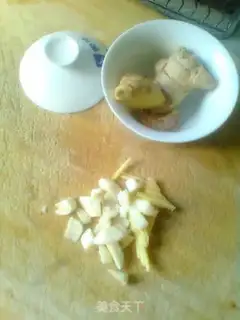 Make Sweet and sour mung bean sprouts step 0