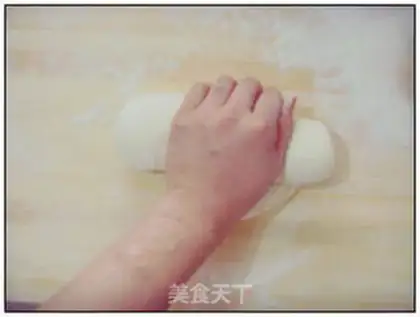 Make milk-scented steamed buns step 6
