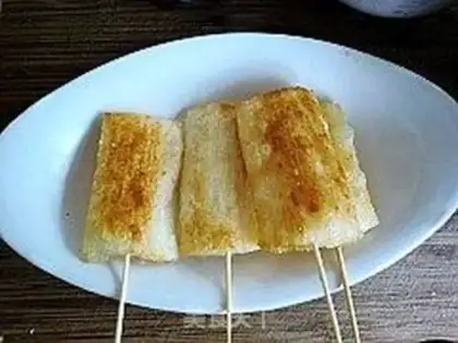 Make Pan-fried rice cakes step 7