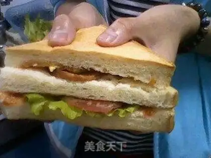 Make Egg and ham sandwich step 5