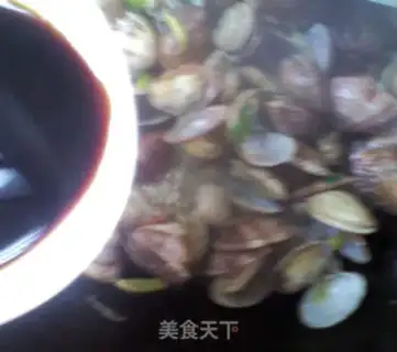 Make Corbicula fried with onion step 5
