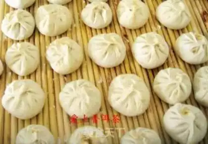 Make Big steamed buns with mushroom and fresh meat step 6