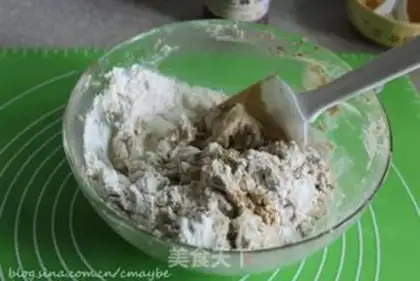 Make sesame paste cookies step 3
