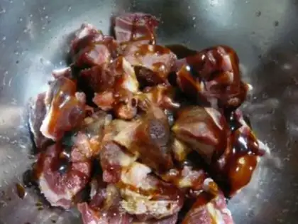 Make Ribs and rice dumplings step 2