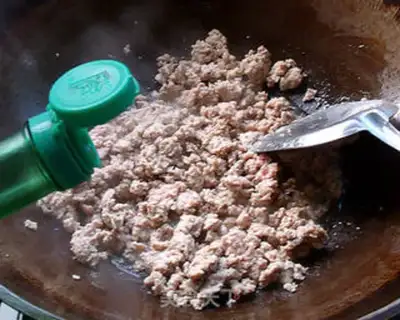 Make Authentic Lao Chengdu Dandan Noodles step 7