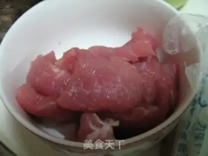 Make Orange juice pork fillet roll step 1