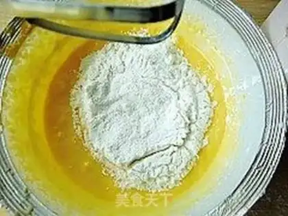 Make yogurt cake step 5